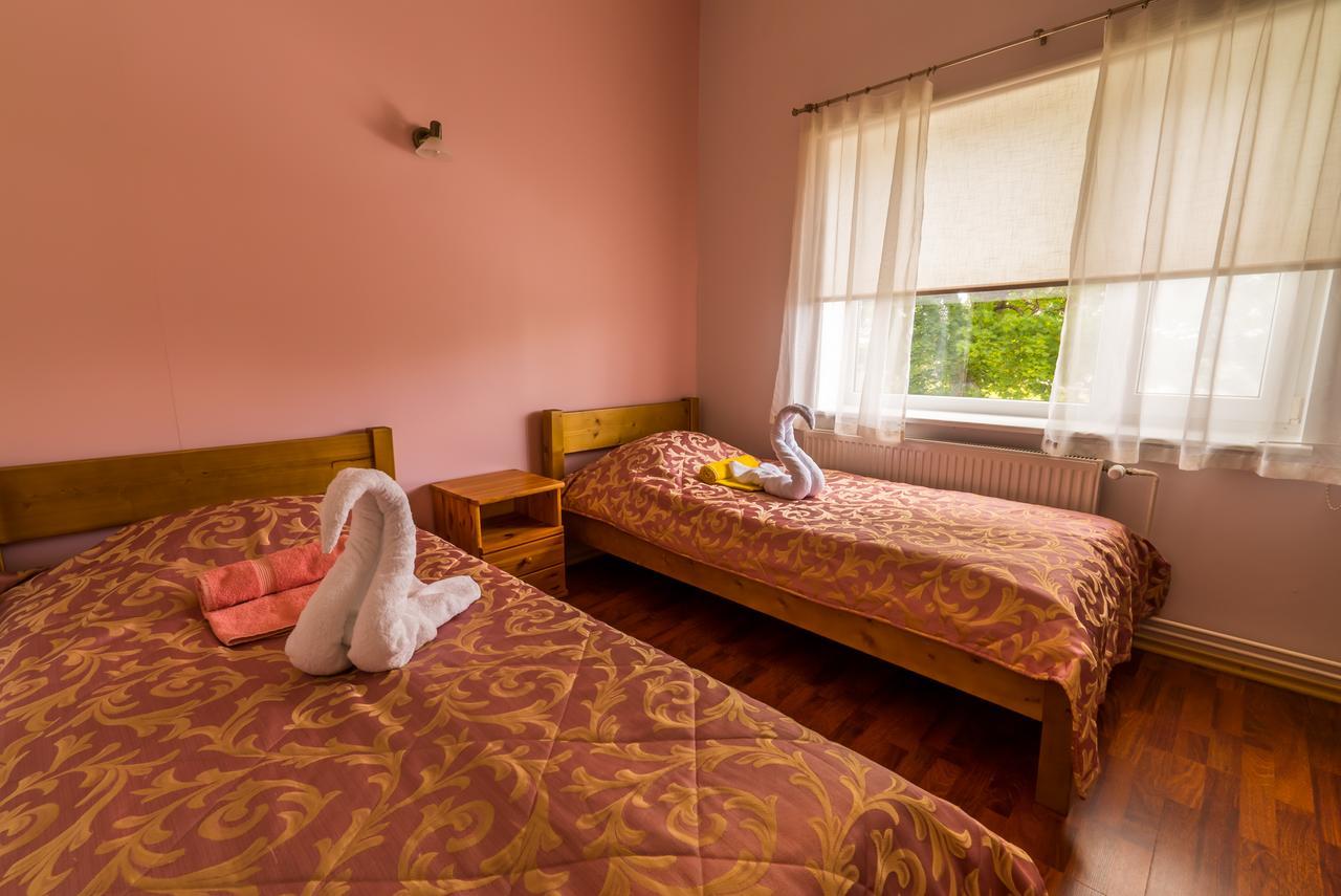 Manderley Hotel Tartu Buitenkant foto